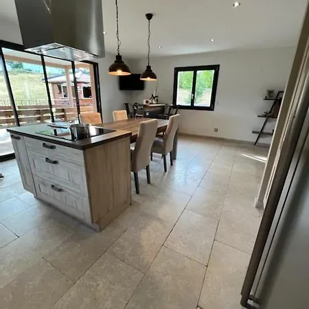 Prázdninový dům Superbe Maison Au Calme - Piscine