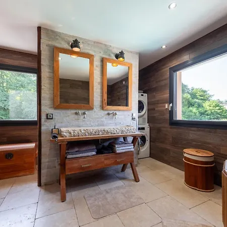Superbe Maison Au Calme - Piscine Chantraine