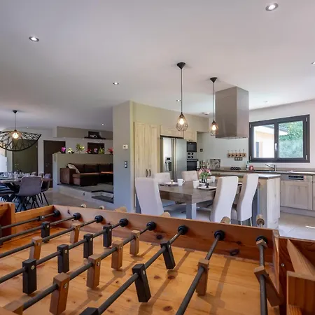 Superbe Maison Au Calme - Piscine *