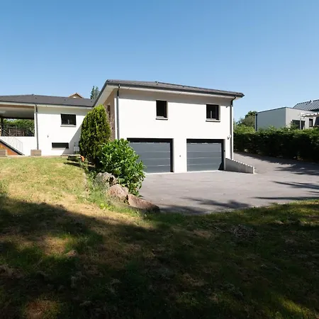 Superbe Maison Au Calme - Piscine Chantraine